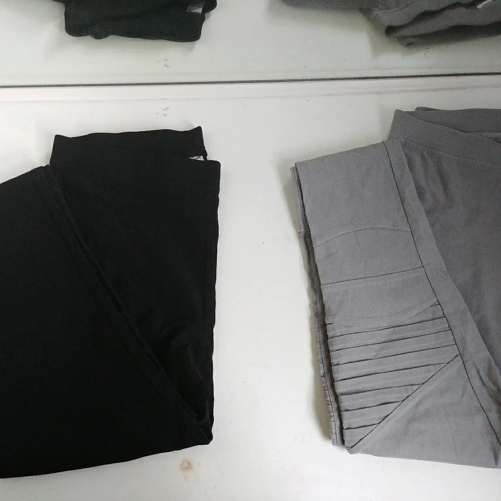 NWOT tailored leggings (2 pack)
